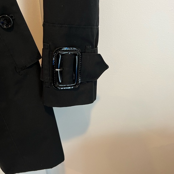 Burberry trench coat. Black mid-length. - Picture 8 of 9